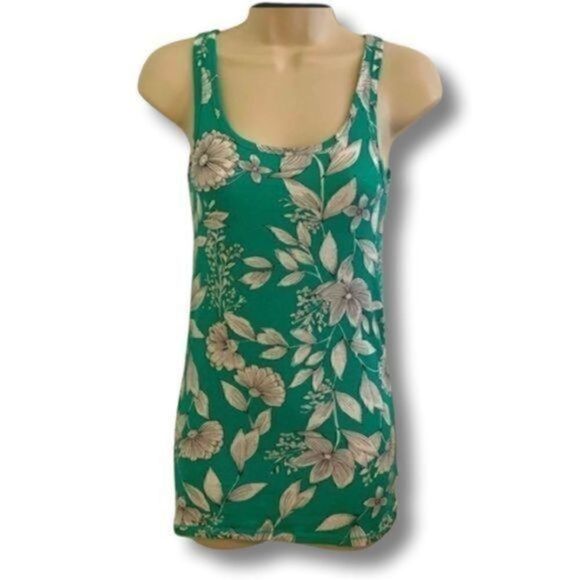 A New Day Tank Top. Green with a floral print. Size Medium - Picture 1 of 6